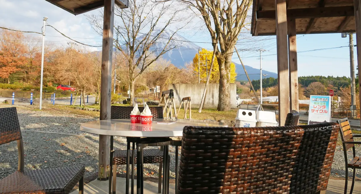 チーズ工房前の画像